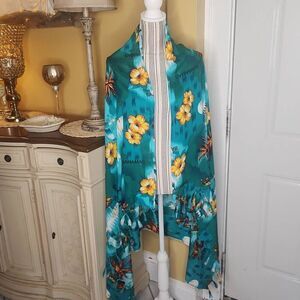 Shoreline Bahamas tropical beach swimsuit wrap